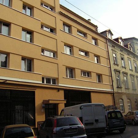Irish Apartment Cracóvia Exterior foto